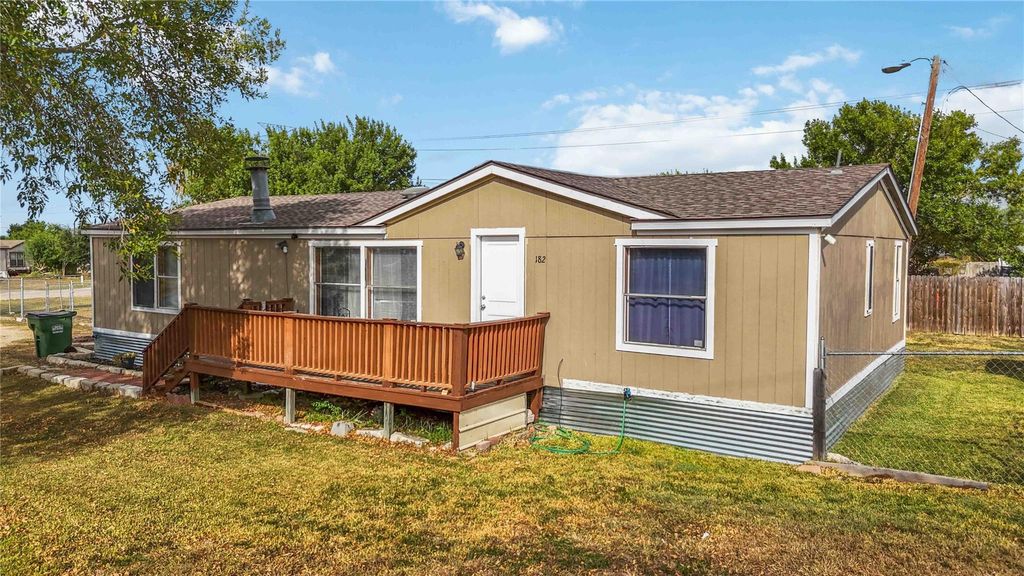 Photo of 182 Pintail LOOP, San Marcos, TX 78666 (MLS # 8995891)