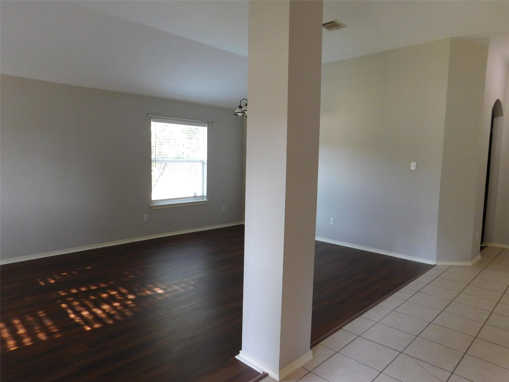 1302 Rainbow Parke DR