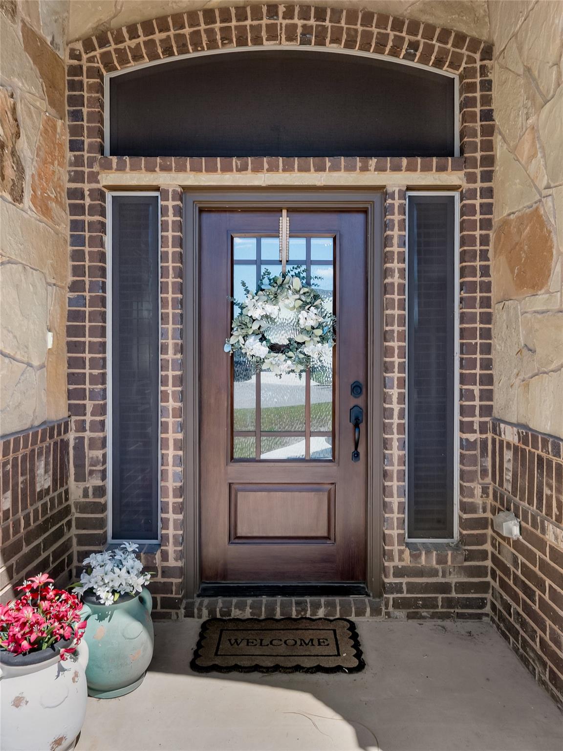 812 Eagle Crest CV