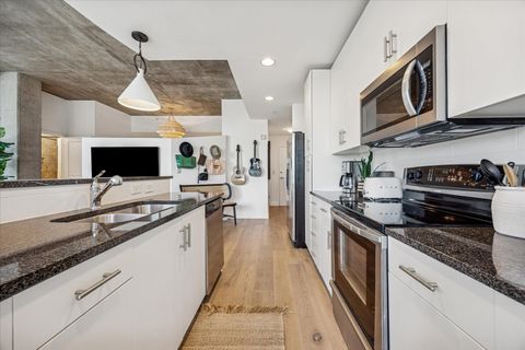 Tiny photo for 360 Nueces ST #1001, Austin, TX 78701 (MLS # 6435121)