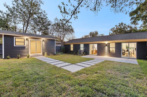 Tiny photo for 8305 Briarwood LN, Austin, TX 78757 (MLS # 4402138)