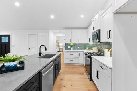Tiny photo for 8305 Briarwood LN, Austin, TX 78757 (MLS # 4402138)