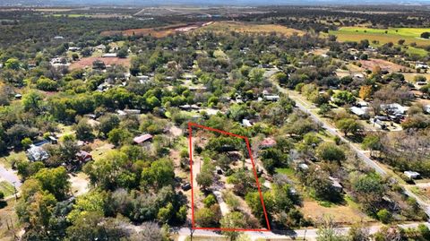 Photo of 2004 Whirlaway DR, Del Valle, TX 78617 (MLS # 8226379)