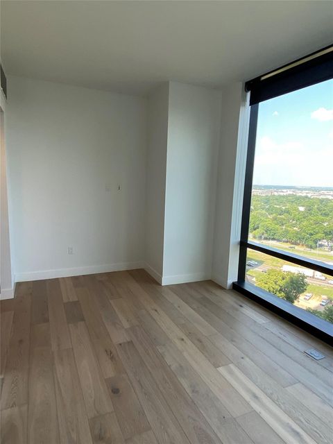 Tiny photo for 70 Rainey ST #1507, Austin, TX 78701 (MLS # 5421340)