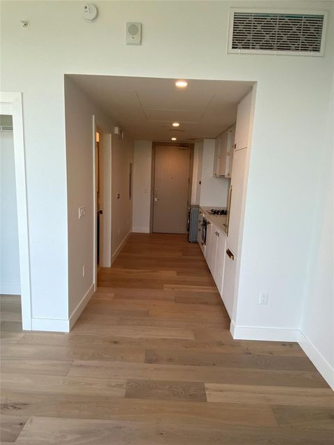 Tiny photo for 70 Rainey ST #1507, Austin, TX 78701 (MLS # 5421340)