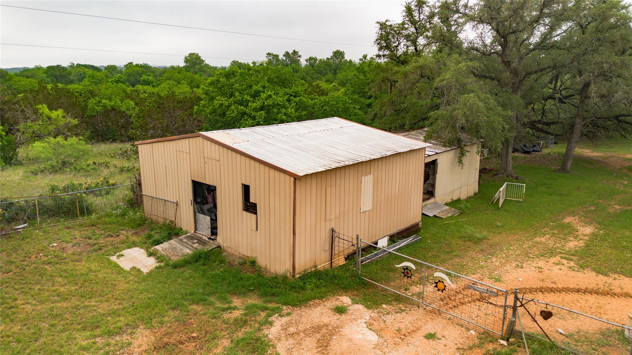 7866 County Road 404