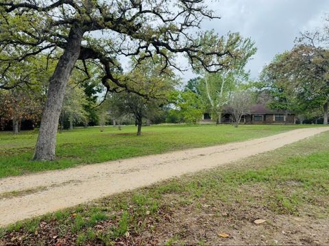 Photo of 2410 N State Highway 95 N, Bastrop, TX 78602 (MLS # 2806752)