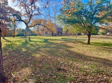 2410 N State Highway 95 N Bastrop TX 78602