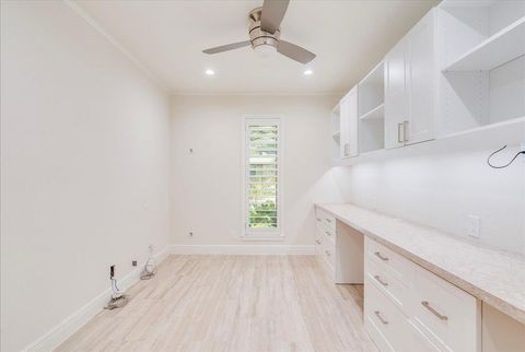 Tiny photo for 3916 Cordova DR, Austin, TX 78759 (MLS # 1036919)