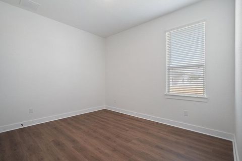 Tiny photo for 12104 Fennec WAY, Austin, TX 78758 (MLS # 4450553)