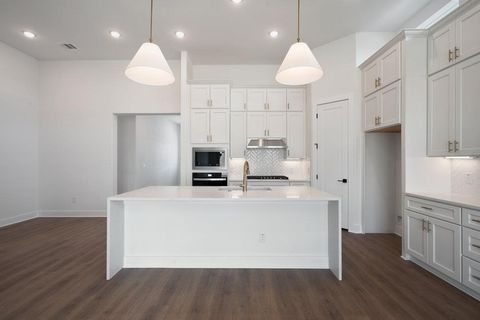 Tiny photo for 12104 Fennec WAY, Austin, TX 78758 (MLS # 4450553)
