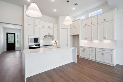 Tiny photo for 12104 Fennec WAY, Austin, TX 78758 (MLS # 4450553)