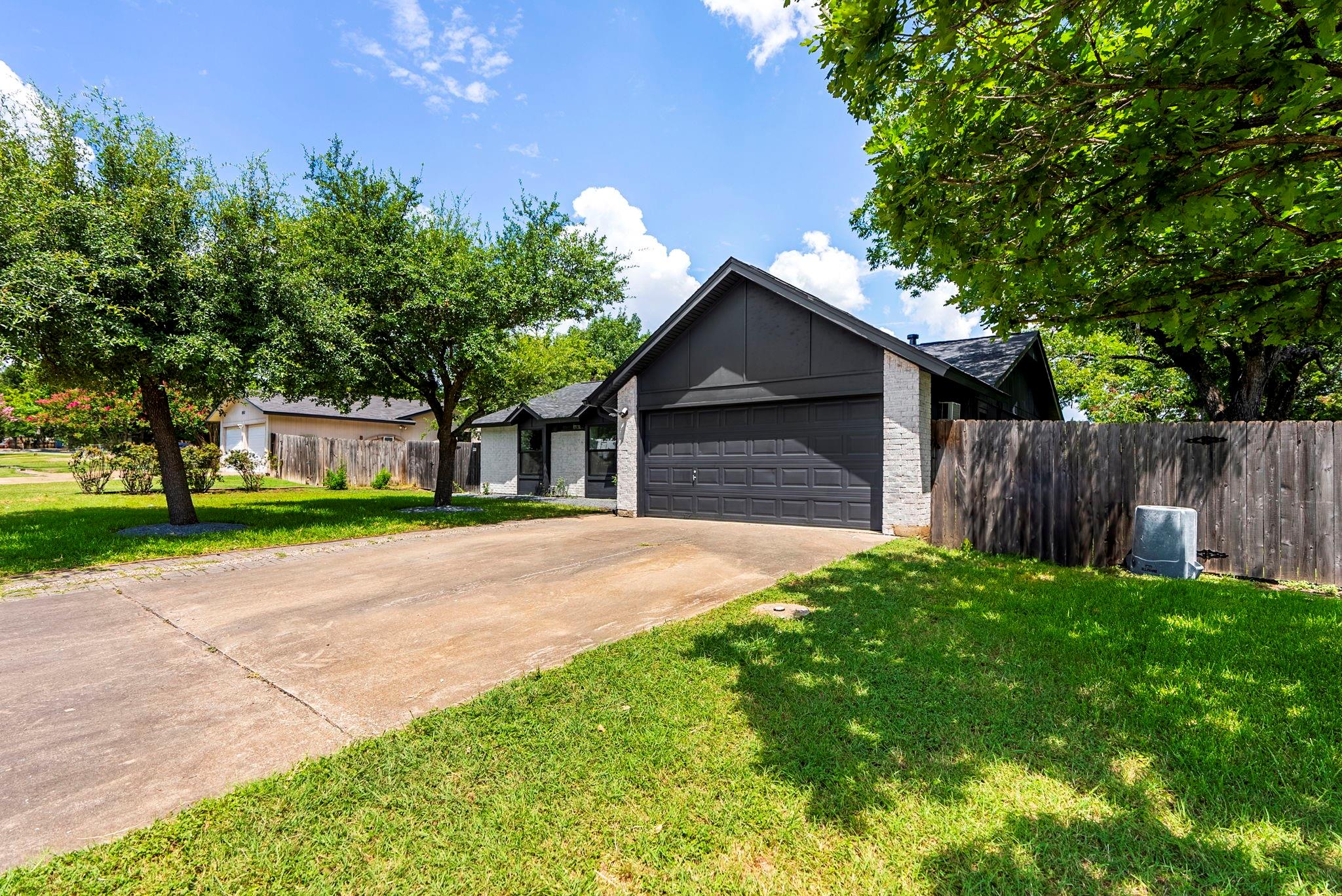 View Austin, TX 78729 house