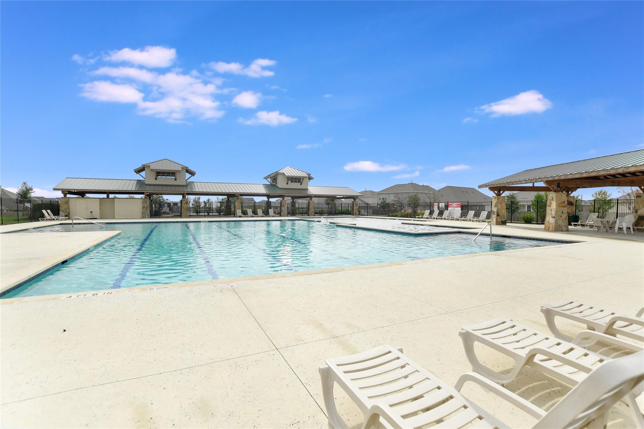 Round Rock, Texas 78665, United States, 4 Bedrooms Bedrooms, ,3 BathroomsBathrooms,Residential,Pending,38185