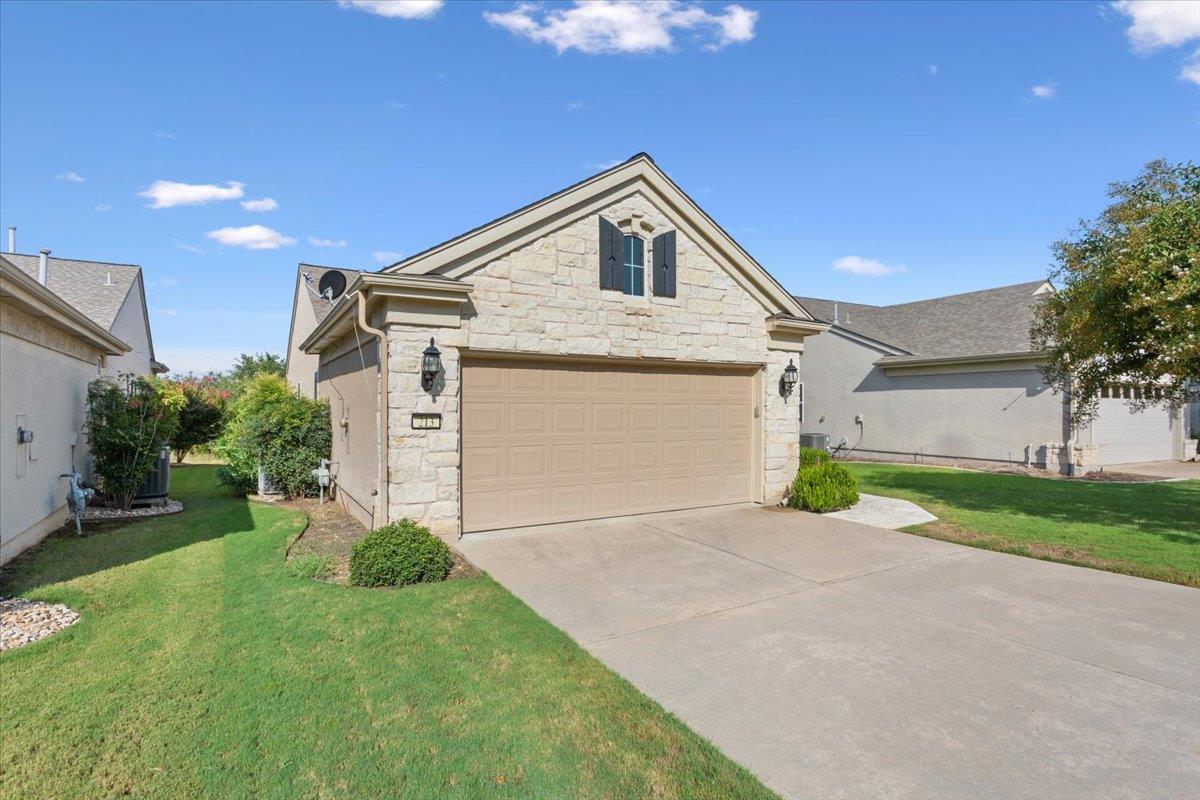 213 Fieldstone DR