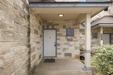 Tiny photo for 7502 Lazy Creek DR, Austin, TX 78724 (MLS # 9041818)