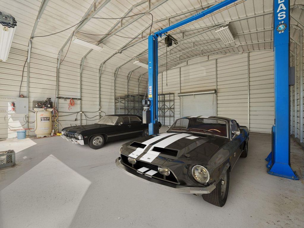 Photo of 504 Oak Grove RD, San Marcos, TX 78666 (MLS # 1168917)