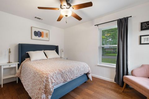 Tiny photo for 5210 Waterbrook DR, Austin, TX 78723 (MLS # 1350564)