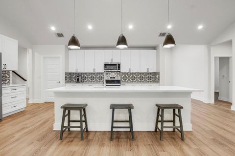 Tiny photo for 6509 Shady LN, Lago Vista, TX 78645 (MLS # 5844204)