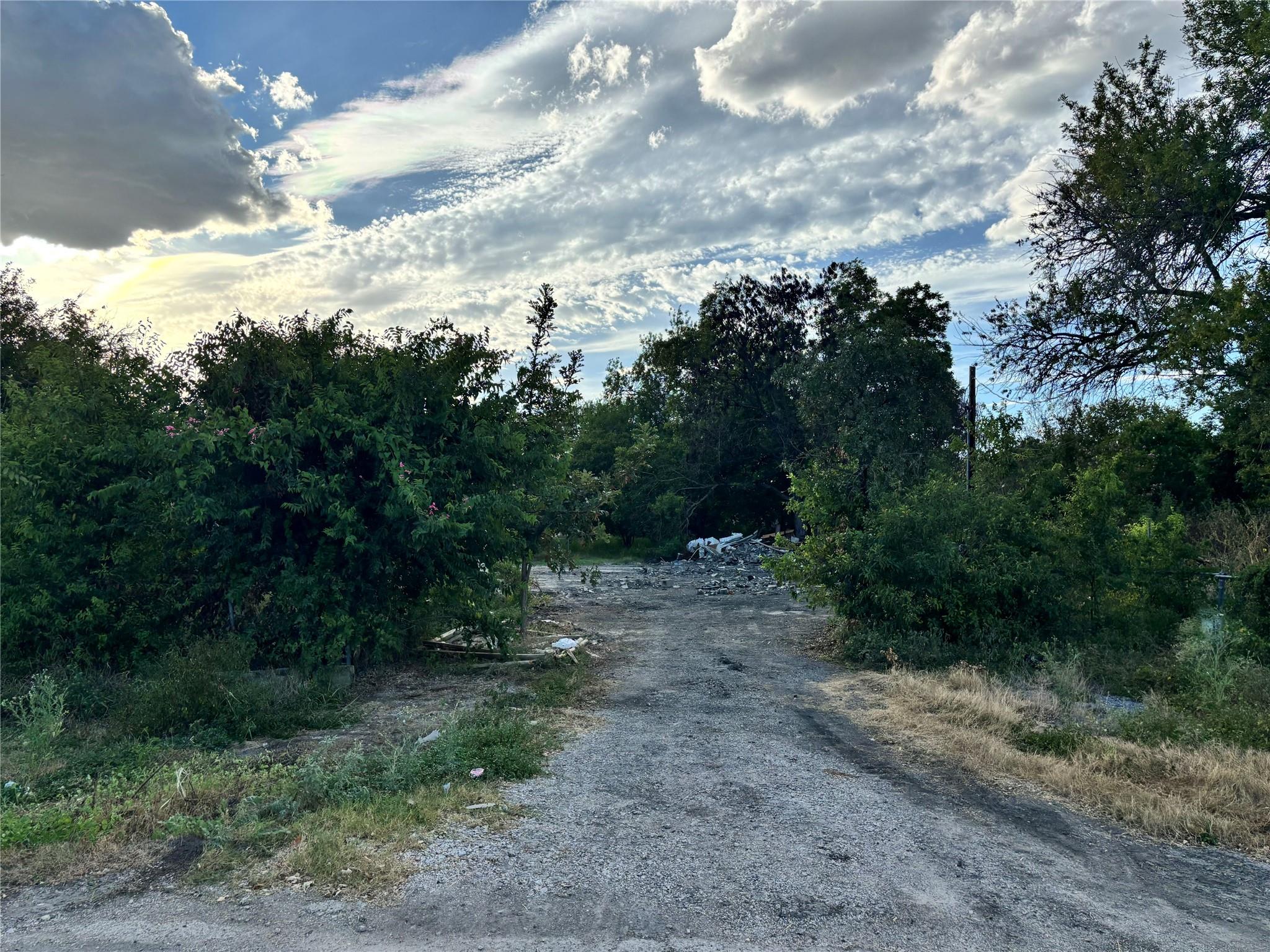 110 Leisure Village DR