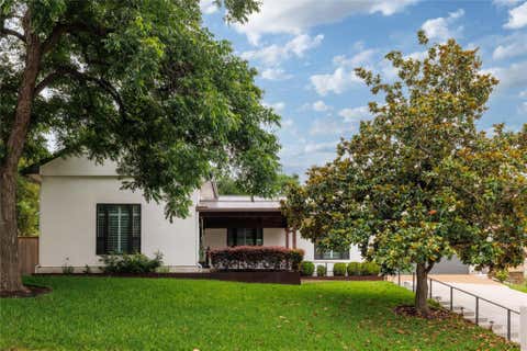 Photo of 3511 Arrowhead DR, Austin, TX 78731 (MLS # 2241117)