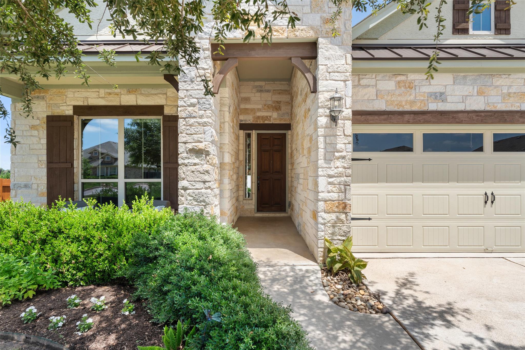 20213 Hidden Gully LN