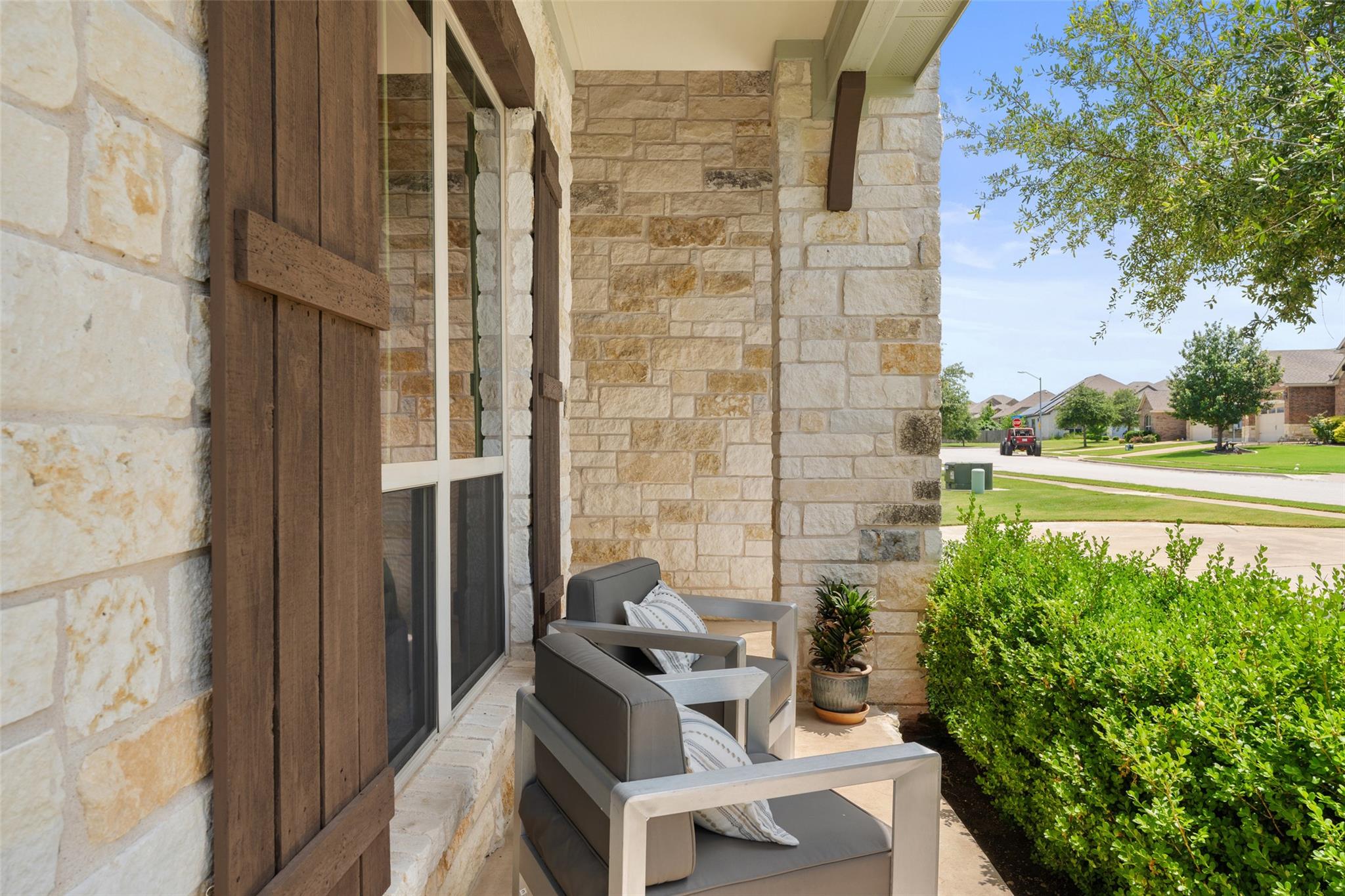 20213 Hidden Gully LN