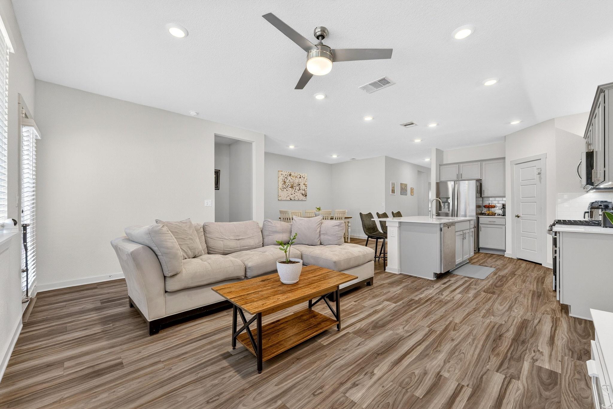 13704 Bavarian Forest DR