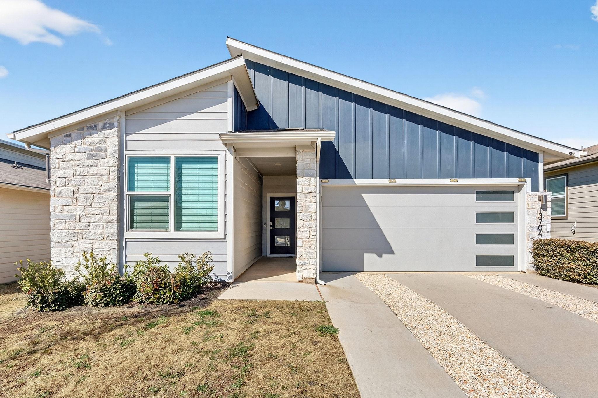 13704 Bavarian Forest DR