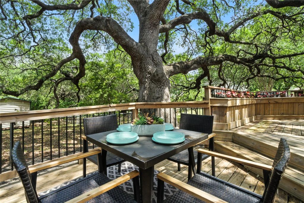 Photo for 11003 Watchful Fox DR, Austin, TX 78748 (MLS # 6110795)