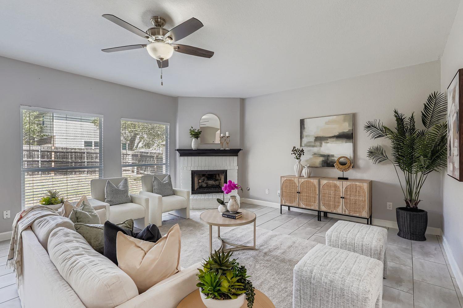 1420 Quicksilver CIR