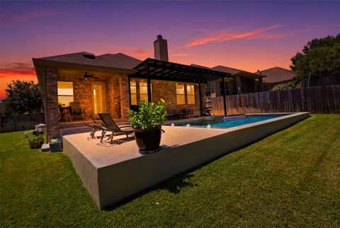 Photo of 662 Catalina LN, Austin, TX 78737 (MLS # 4526297)