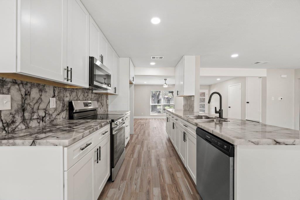 Photo of 1313 Redbud TRL, Lockhart, TX 78644 (MLS # 9287296)