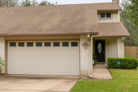 1507 Terrapin CT B Austin TX 78746