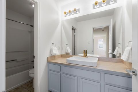 Tiny photo for 8921 Mountain Shadows CV #B, Austin, TX 78735 (MLS # 6820301)