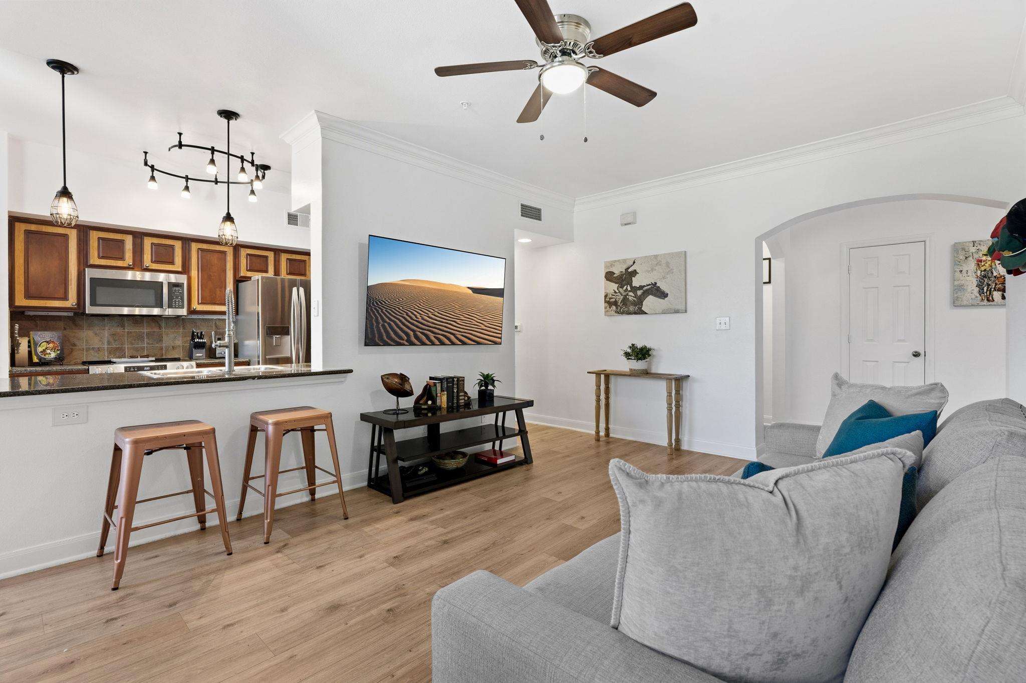 7701 Rialto BLVD 623