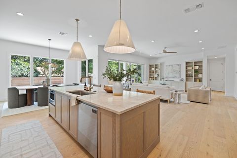 Tiny photo for 3308 Dolphin DR, Austin, TX 78704 (MLS # 8697398)
