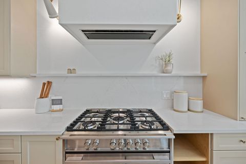 Tiny photo for 3308 Dolphin DR, Austin, TX 78704 (MLS # 8697398)