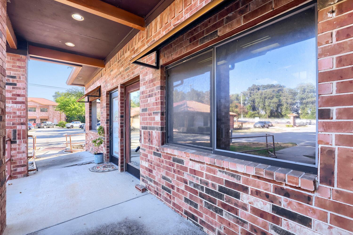 821 Grand Avenue PKWY 301