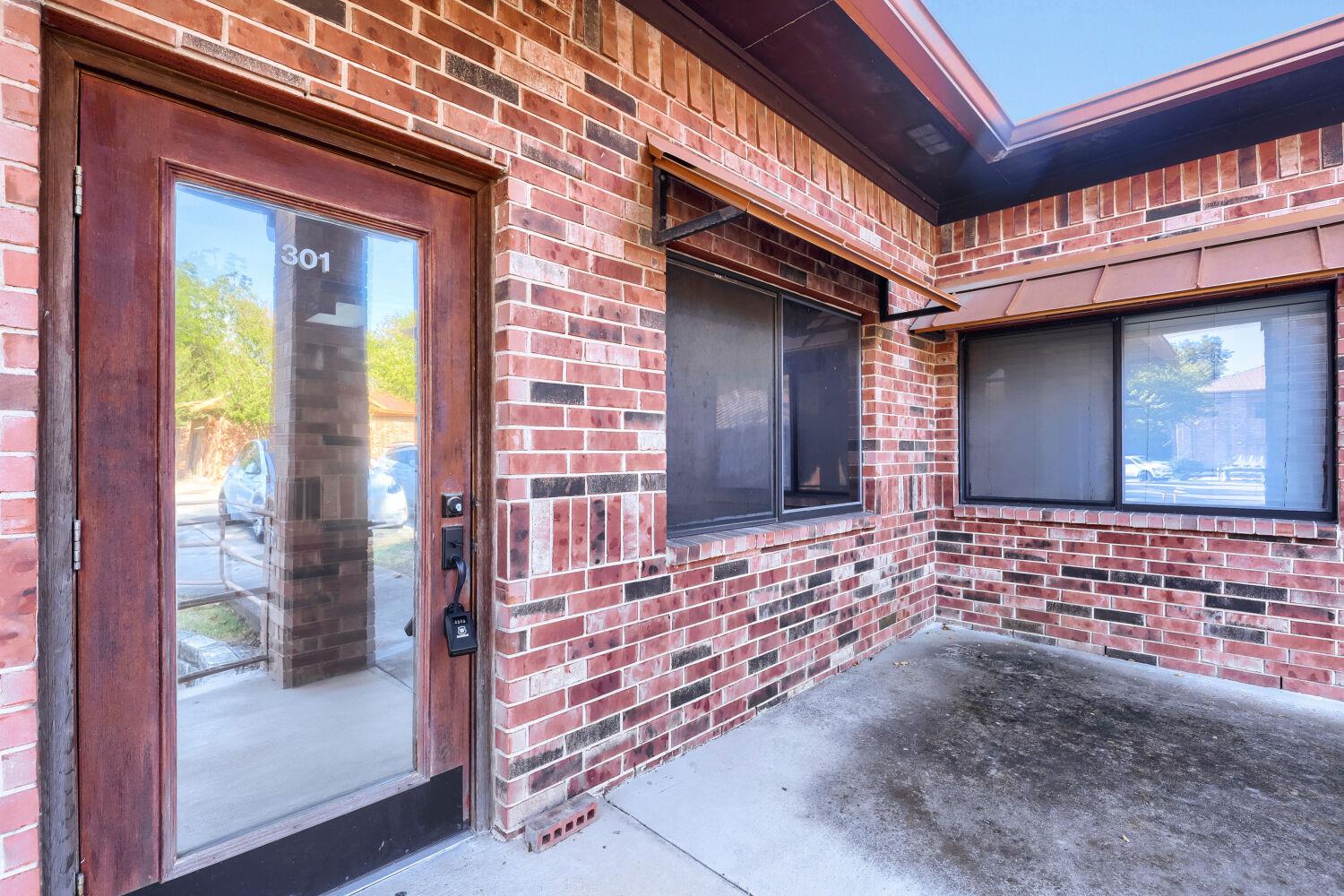821 Grand Avenue PKWY 301