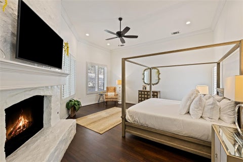 Tiny photo for 3904 Bonnell DR, Austin, TX 78731 (MLS # 7776995)