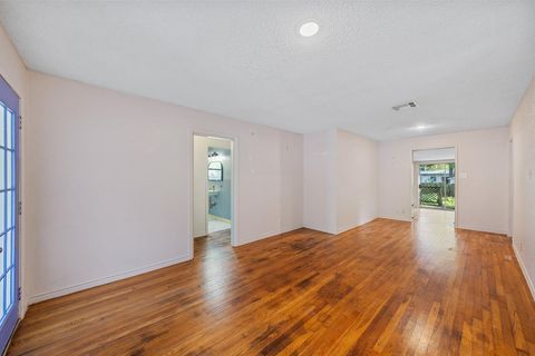 Tiny photo for 1521 Madison Ave, Austin, TX 78757 (MLS # 5693185)