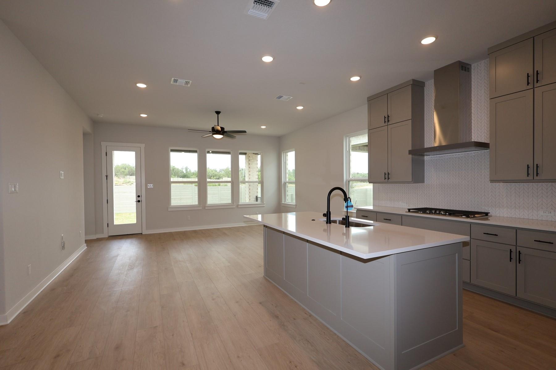 421 Leaning Rock Road
