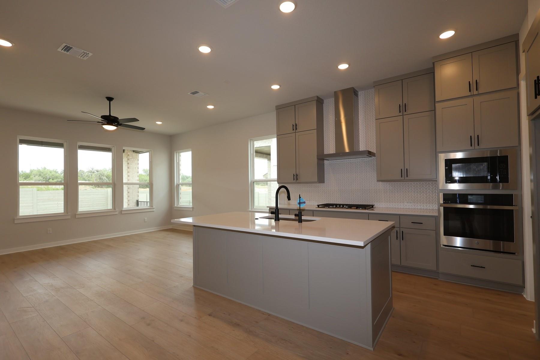 421 Leaning Rock Road