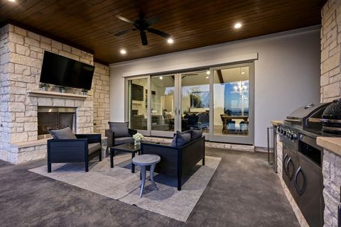 Tiny photo for 124 Carefree CIR #B, Lakeway, TX 78734 (MLS # 8683137)