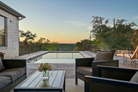 Tiny photo for 124 Carefree CIR #B, Lakeway, TX 78734 (MLS # 8683137)