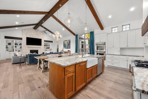 Tiny photo for 124 Carefree CIR #B, Lakeway, TX 78734 (MLS # 8683137)