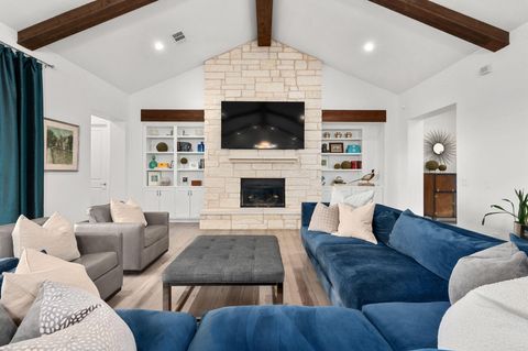 Tiny photo for 124 Carefree CIR #B, Lakeway, TX 78734 (MLS # 8683137)