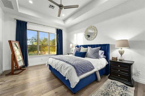 Tiny photo for 124 Carefree CIR #B, Lakeway, TX 78734 (MLS # 8683137)