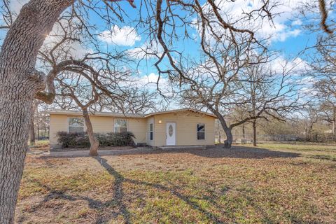 104 Blue Flame RD Cedar Creek TX 78612